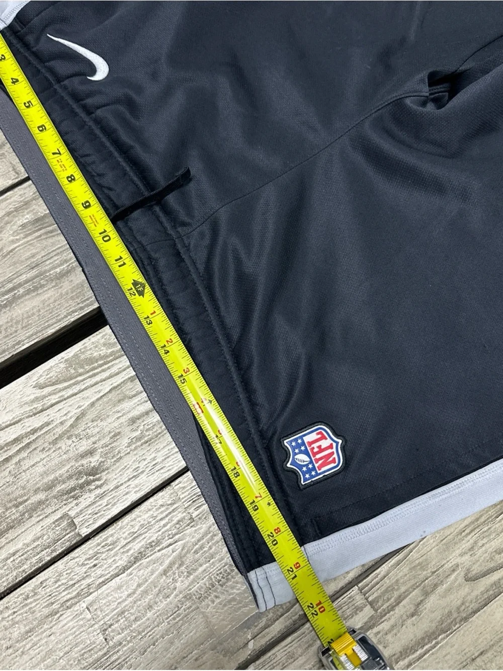 Nike Las Vegas Raiders NFL team apparel track pants Wide Adjustable Ankle Large